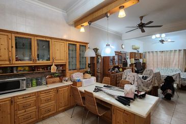 Canal Gardens, Kota Kemuning