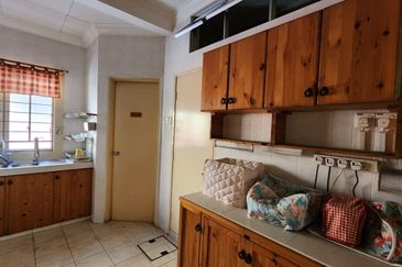 Canal Gardens, Kota Kemuning