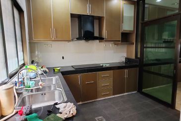 Canal Gardens, Kota Kemuning