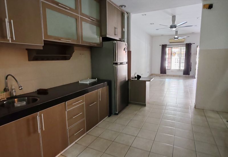 Canal Gardens, Kota Kemuning