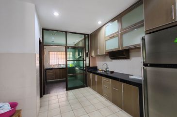 Canal Gardens, Kota Kemuning