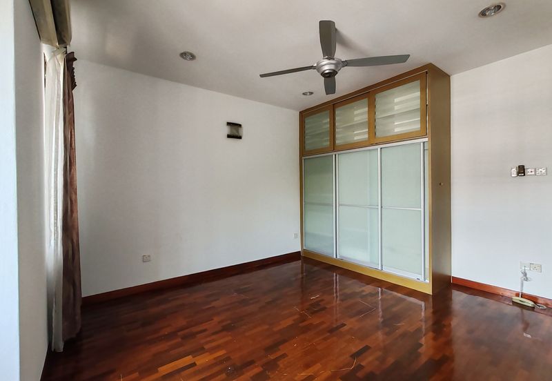 Canal Gardens, Kota Kemuning