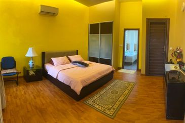 Bukit Jelutong 2Sty Semi D for sale