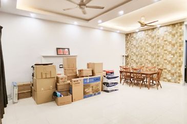 2 Storey Superlink at Pentas for sale