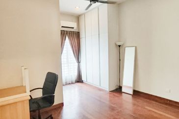 2 Storey Superlink at Pentas for sale