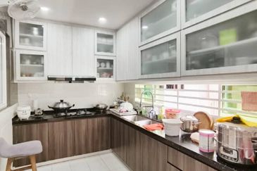 2 Storey Superlink Tari, Alam Impian for sale