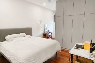 2 Storey Superlink Tari, Alam Impian for sale