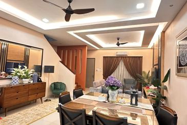 Pentas 6 @ Alam Impian