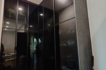 Lukisan @ Alam Impian