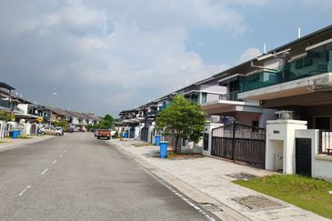 Periwinkle @ Bandar Rimbayu