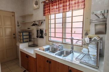 Canal Gardens, Kota Kemuning