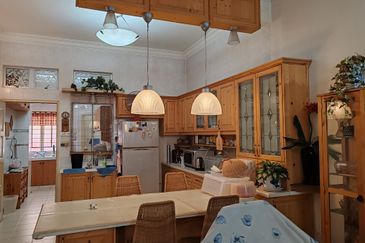 Canal Gardens, Kota Kemuning