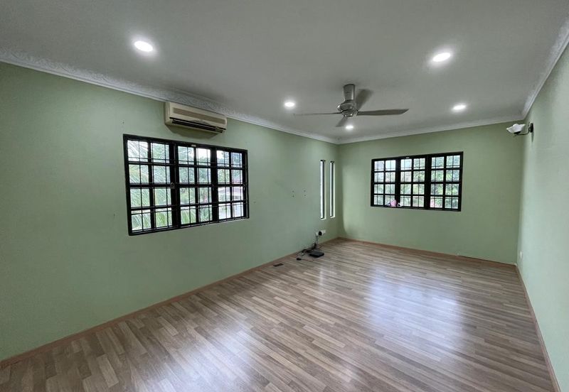 Sungai Burung, Bukit Rimau