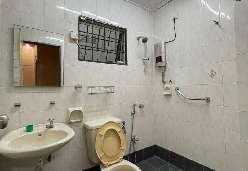 Sungai Burung, Bukit Rimau