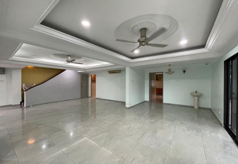 Sungai Burung, Bukit Rimau