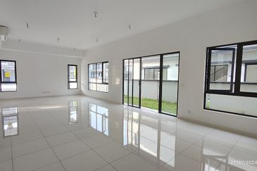 Freesia Residences @ Tropicana Aman