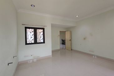 Jalan Anggerik Eria 31/104