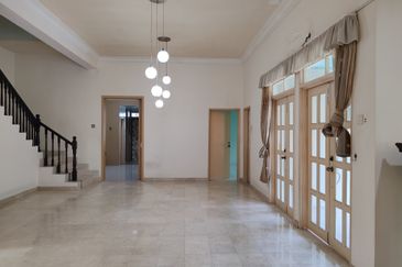 Jalan Anggerik Eria 31/104