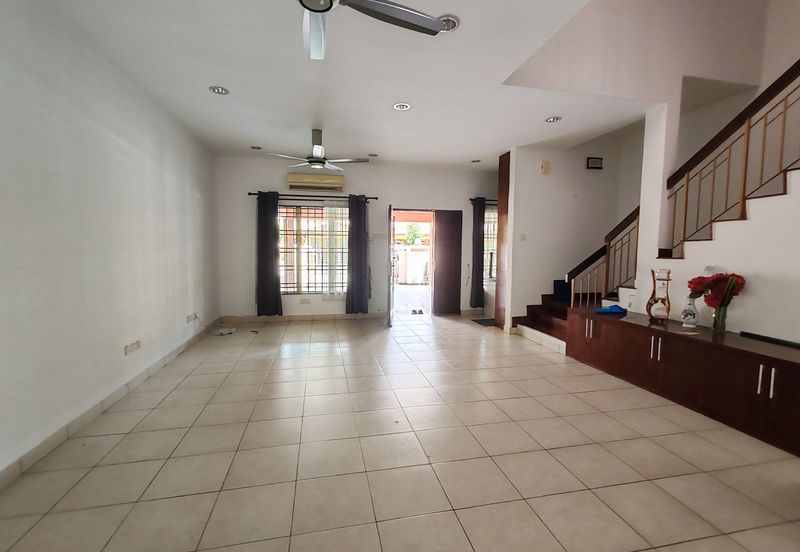 Canal Gardens, Kota Kemuning