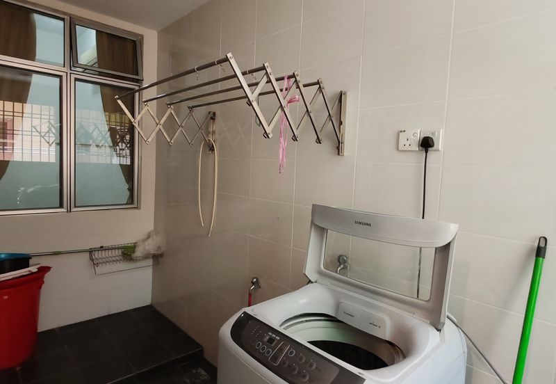 Canal Gardens, Kota Kemuning