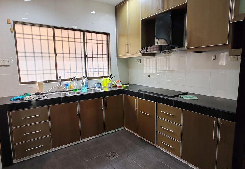 Canal Gardens, Kota Kemuning