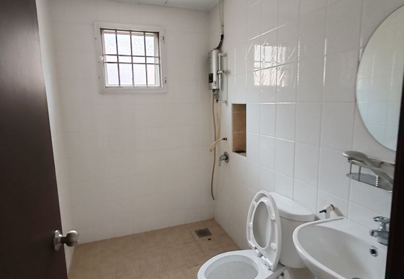 Canal Gardens, Kota Kemuning