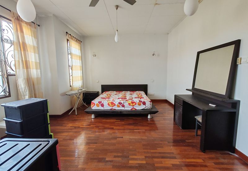 Canal Gardens, Kota Kemuning