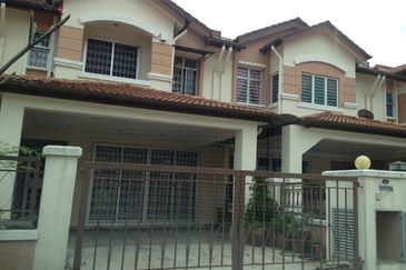 Jalan Kemuning Bayu 33/32F