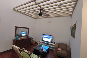 Pentas 2 @ Alam Impian