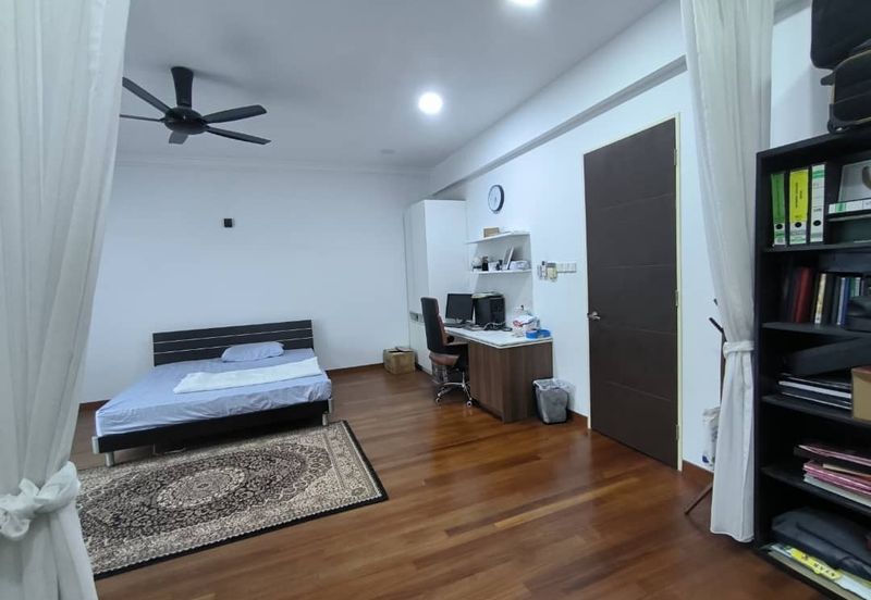 Pentas 2 @ Alam Impian