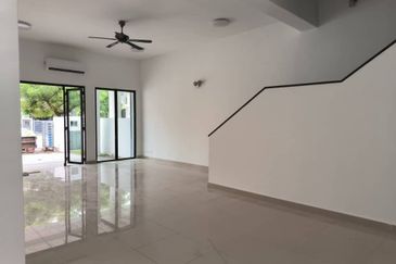 Pentas 2 @ Alam Impian