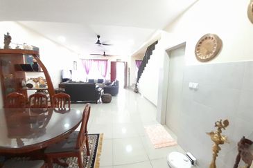 Robin @ Bandar Rimbayu