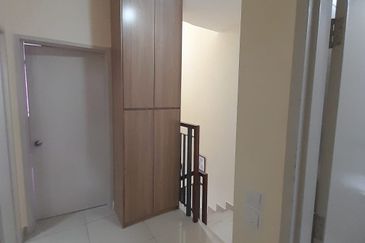 Robin @ Bandar Rimbayu