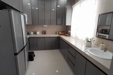 Robin @ Bandar Rimbayu