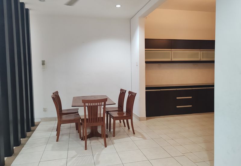 Canal Gardens, Kota Kemuning