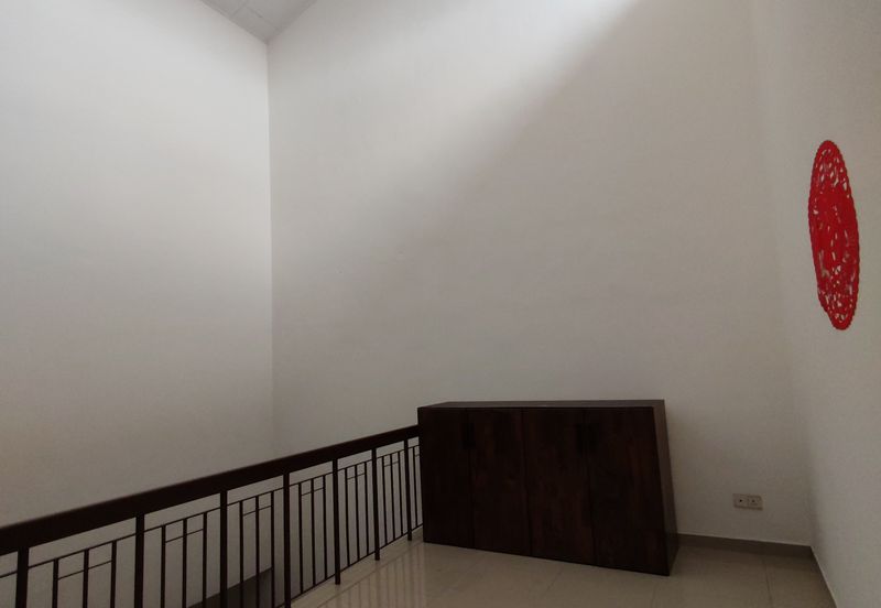 Canal Gardens, Kota Kemuning