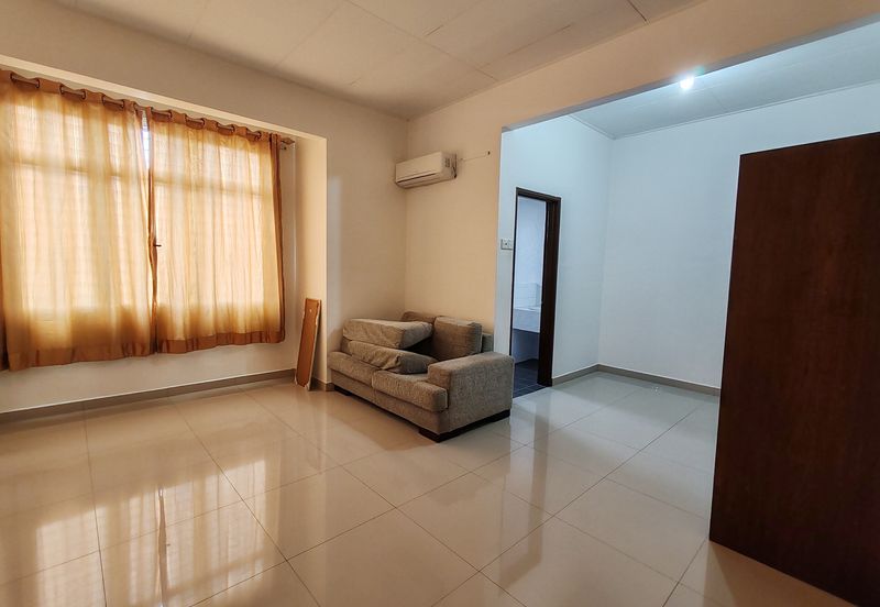 Canal Gardens, Kota Kemuning