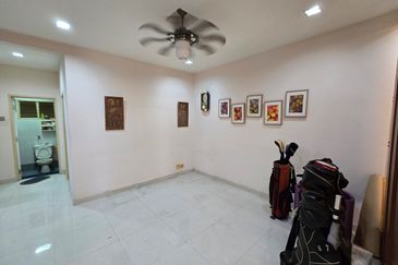 Jalan Anggerik Doritis 31/134