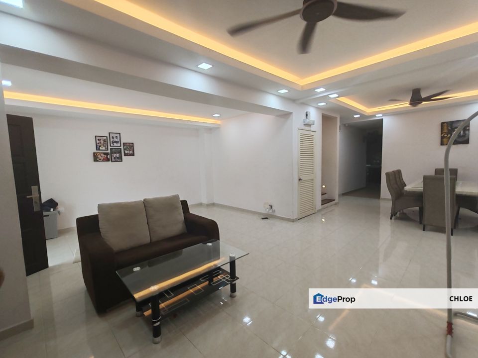 2sty Doritis Kota Kemuning  kit ext nicely renovated, Selangor, Shah Alam