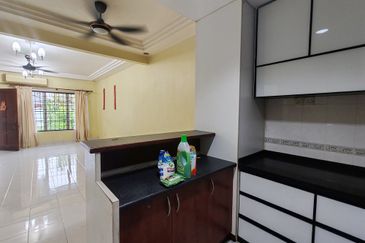 Liparis Kota Kemuning 2sty terrace Fully Furnished