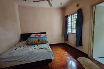 Liparis Kota Kemuning 2sty terrace Fully Furnished