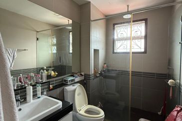 Canal Gardens, Kota Kemuning