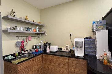 Canal Gardens, Kota Kemuning