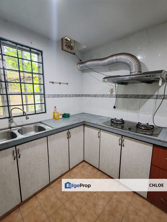 fully renovated kithchen extended selling lock stock barrel, Selangor, Kota Kemuning