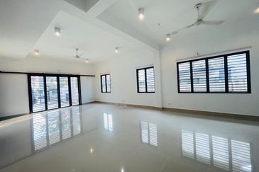 Pentas 2 @ Alam Impian