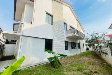 Pentas 2 @ Alam Impian