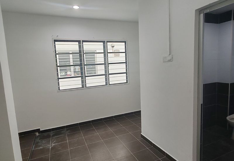 2sty Endlot Terrace @ Kota Kemuning (kit extended near school) 
