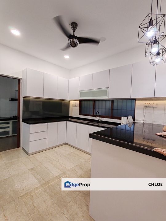 Golf view SEMI D Fully Furnished Nice well kept, Selangor, Kota Kemuning