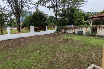 Canal Gardens, Kota Kemuning