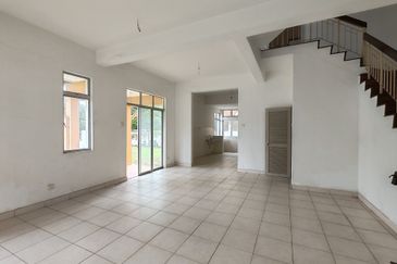 Canal Gardens, Kota Kemuning